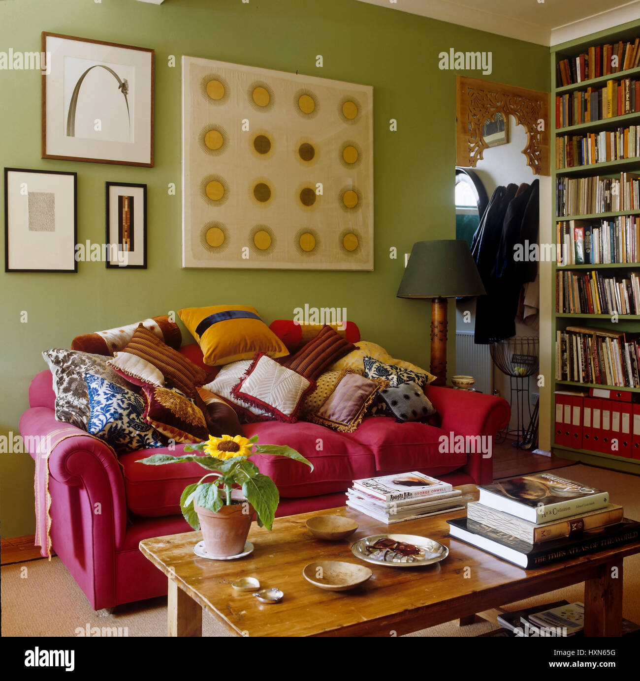 Quirky living room Stock Photo 136919484 Alamy