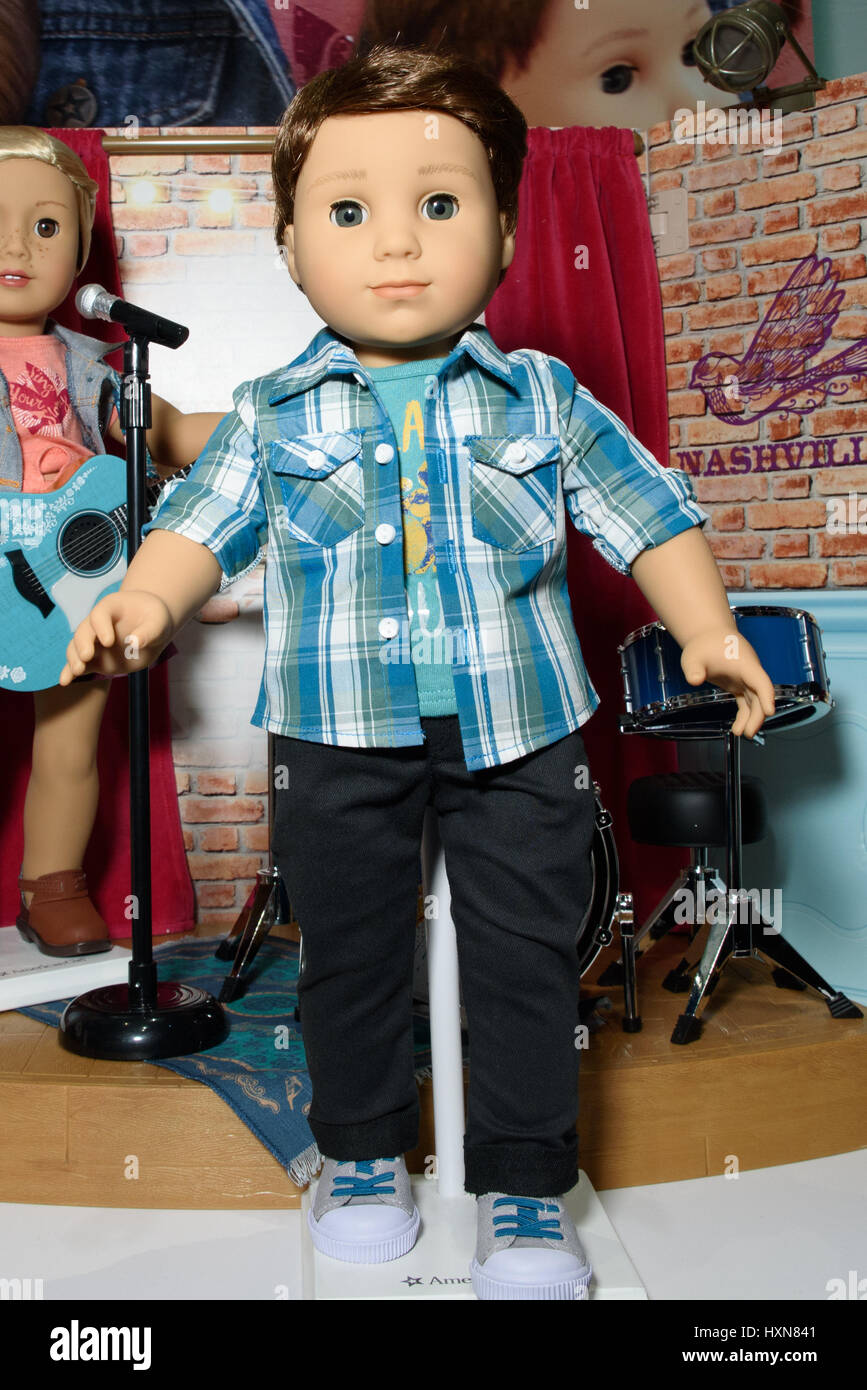 New York Toy Fair 2017 Featuring American Girl Logan Everett Boy