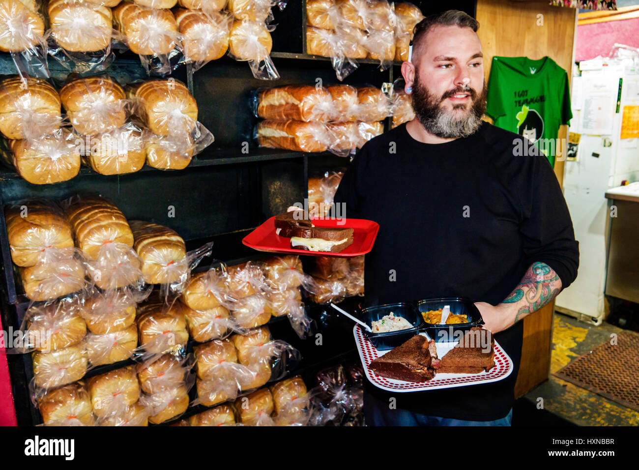 Orlando Florida Pom Pom's Teahouse and Sandwicheria coffeehouse cafe