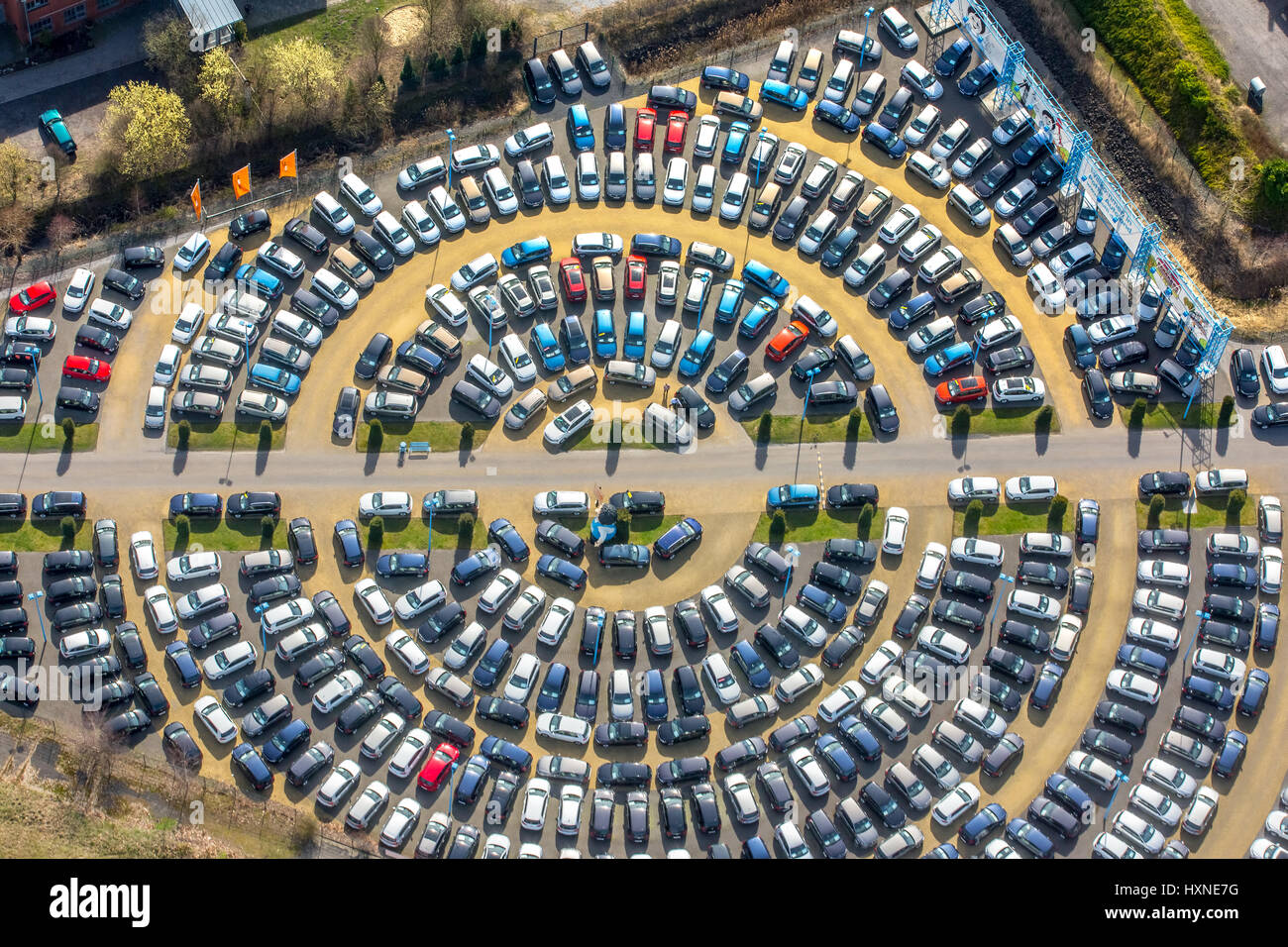 round parking areas of Autohaus Potthoff Hamm, Potti, used car dealers, Internet autohandel, car circle, circular, Hamm, Ruhr area, North Rhine-Westph Stock Photo