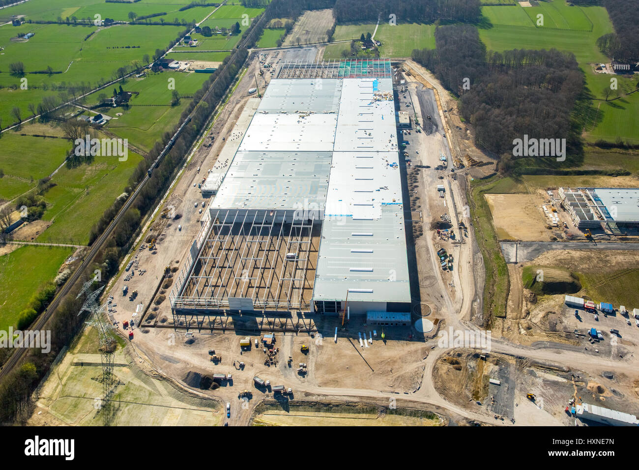 Amazon Logistics Center in Werne. "EDE4", logistics center "DTM1" in Werne,  Werne, Ruhr area, North Rhine-Westphalia, Germany, Amazon Logistikzentrum  Stock Photo - Alamy