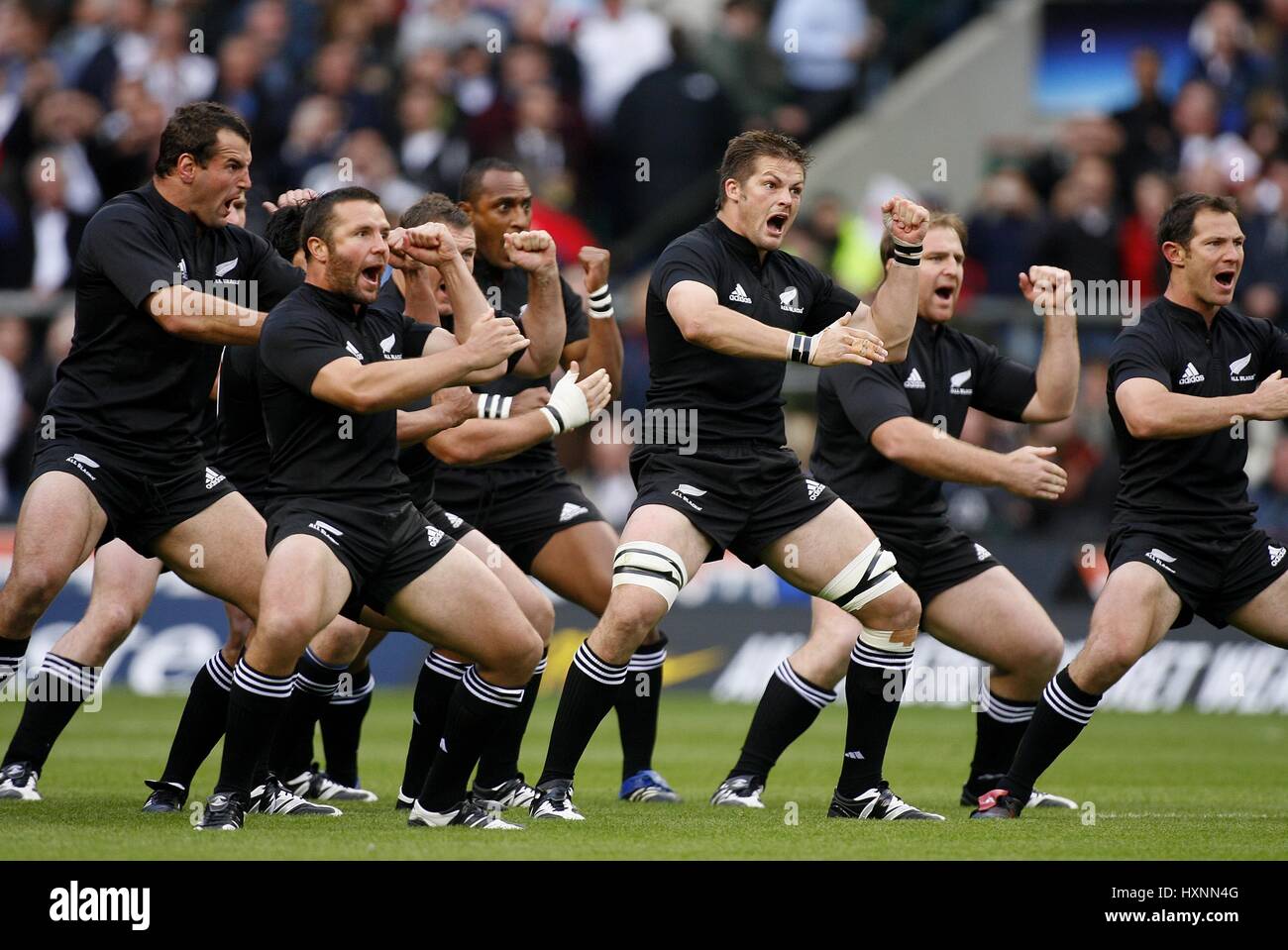 Kiwis Haka Basketball Clipart