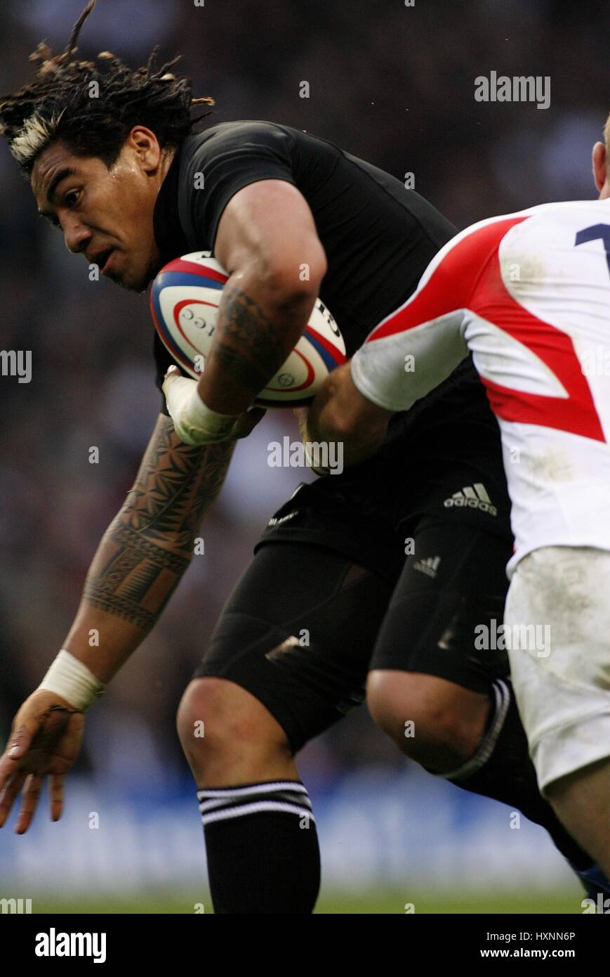 MA'A NONU NEW ZEALAND RU TWICKENHAM LONDON ENGLAND 05 November 2006 Stock Photo