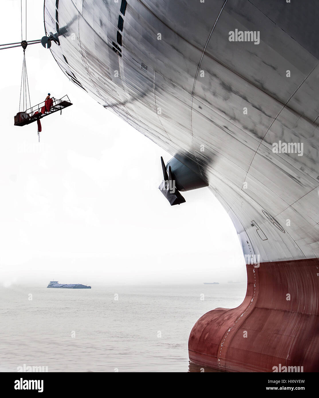 China oil tanker worker hires stock photography and images Alamy
