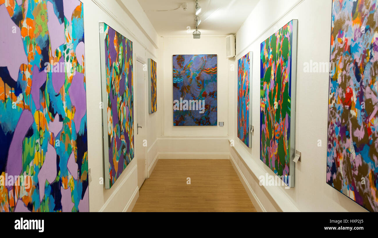Strand art gallery hires stock photography and images Alamy