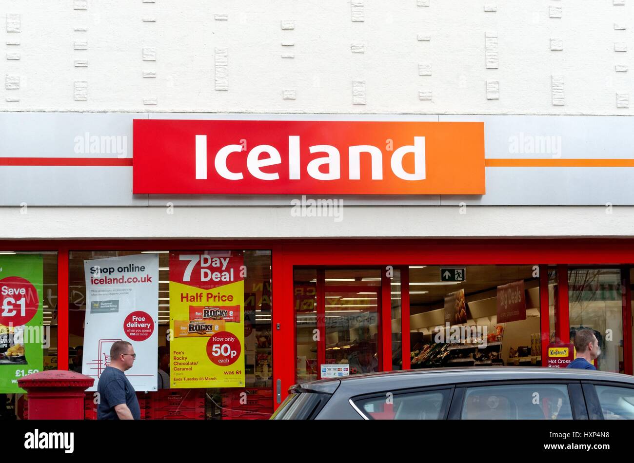 Iceland food retailer exterior shop hires stock photography and images