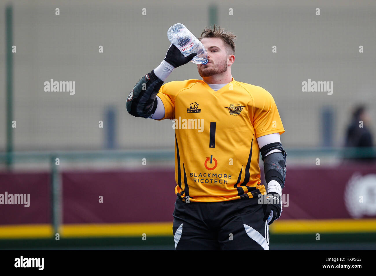 Field hockey goalkeeper hires stock photography and images Alamy