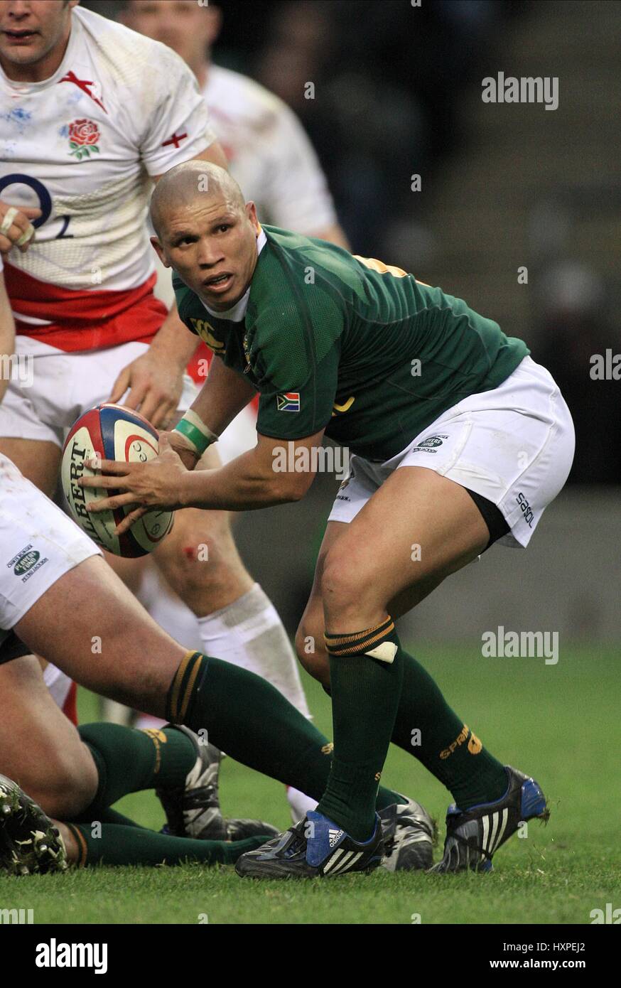 RICKY JANUARIE SOUTH AFRICA RU TWICKENHAM MIDDLESEX ENGLAND 22 November