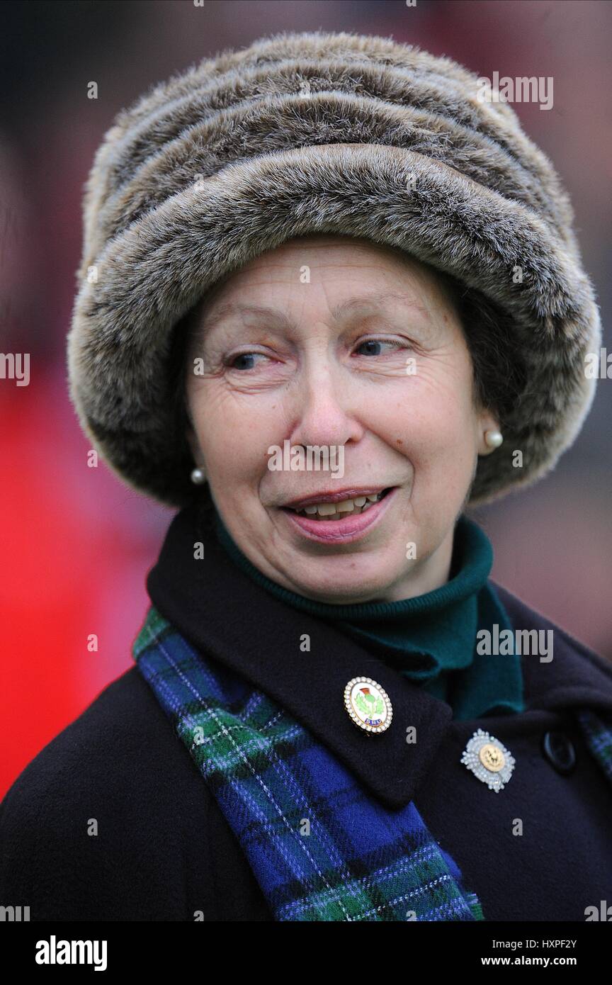 HRH PRINCESS ANNE SCOTLAND V WALES MURRAYFIELD STADIUM EDINBURGH SCOTLAND 08 February 2009 Stock Photo