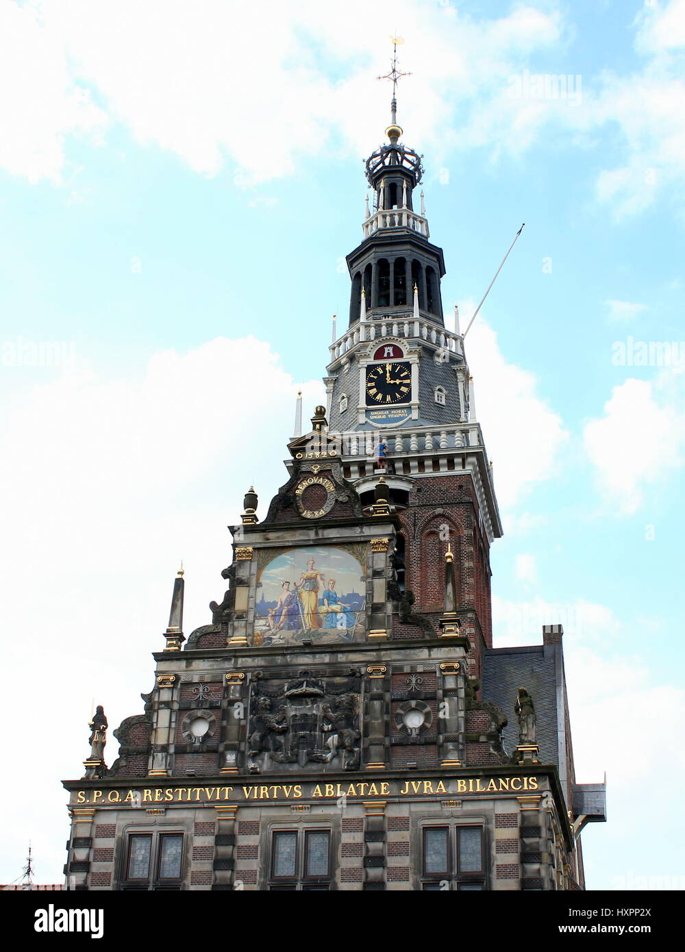 Iconic 17th century Waag (Weigh house) at Waagplein square in Alkmaar, The Netherlands. One of the very few remaining weighing houses still in use Stock Photo