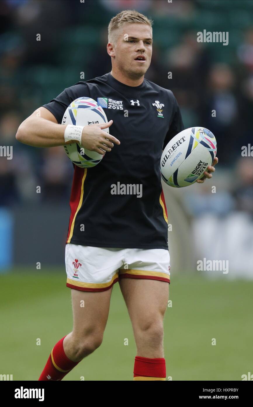 GARETH WALES RU WALES RU TWICKENHAM LONDON ENGLAND 17 October