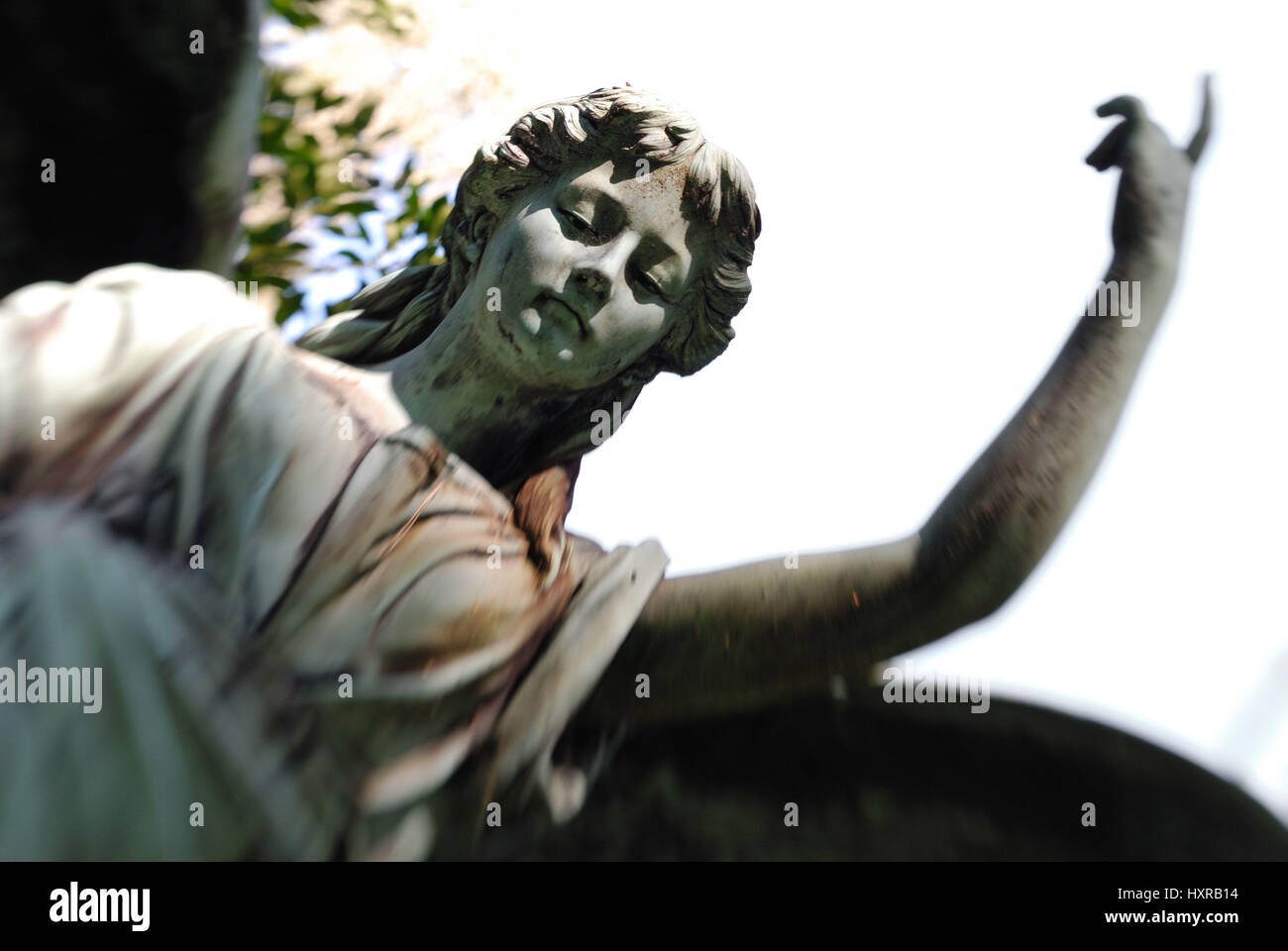 Angel's statue on the Ohlsdorfer cemetery in village Ohls, Hamburg, Germany, Europe, Engelsstatue auf dem Ohlsdorfer Friedhof in Ohlsdorf, Deutschland Stock Photo