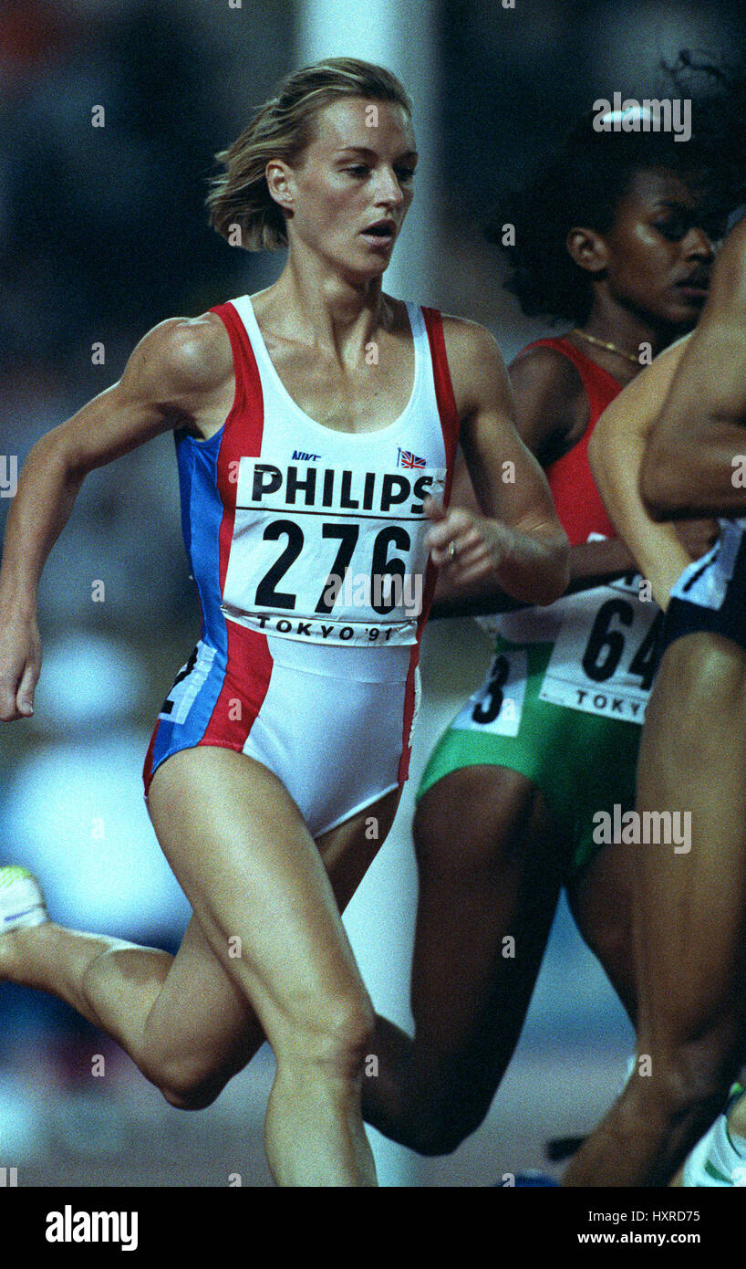 LORRAINE BAKER 800 METRES 20 February 1992 Stock Photo Alamy