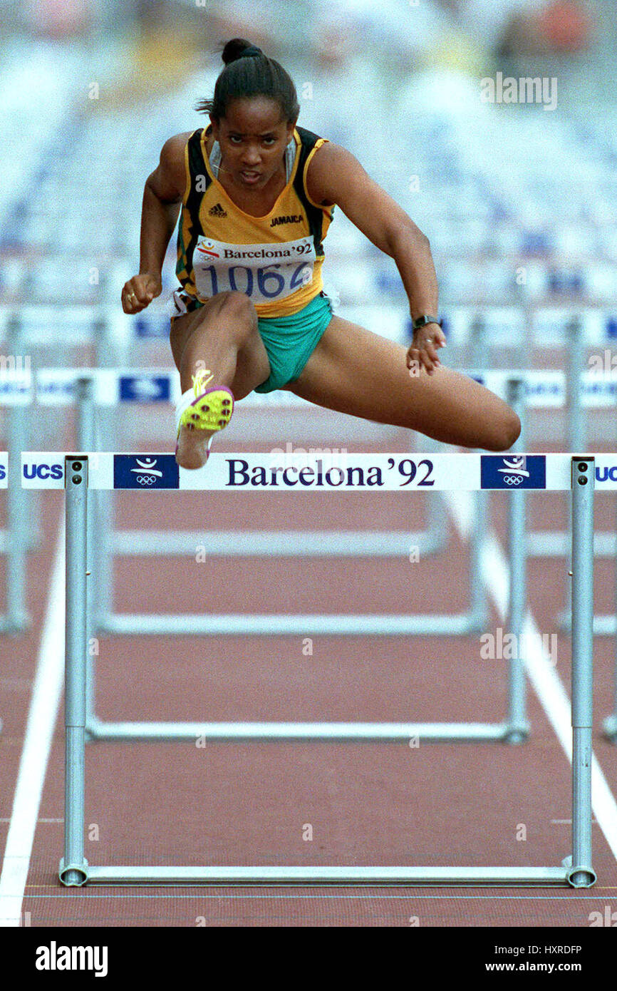 GILLIAN RUSSELL 100 METRE HURDLES 19 August 1992 Stock Photo - Alamy