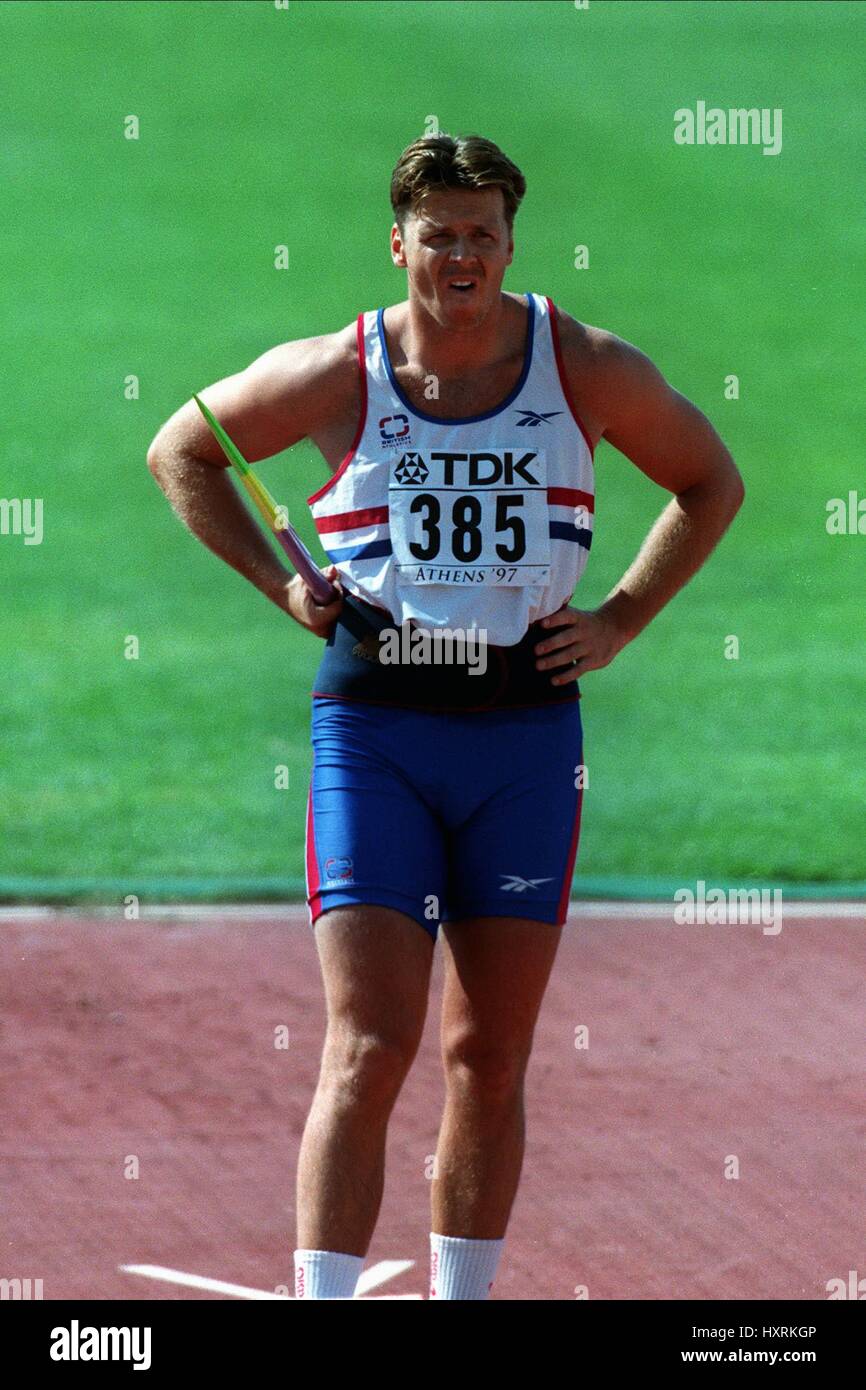 STEVE BACKLEY JAVELIN 15 August 1997 Stock Photo Alamy