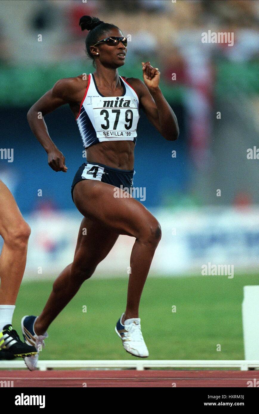 DONNA FRASER 400 METERS 24 August 1999 Stock Photo Alamy