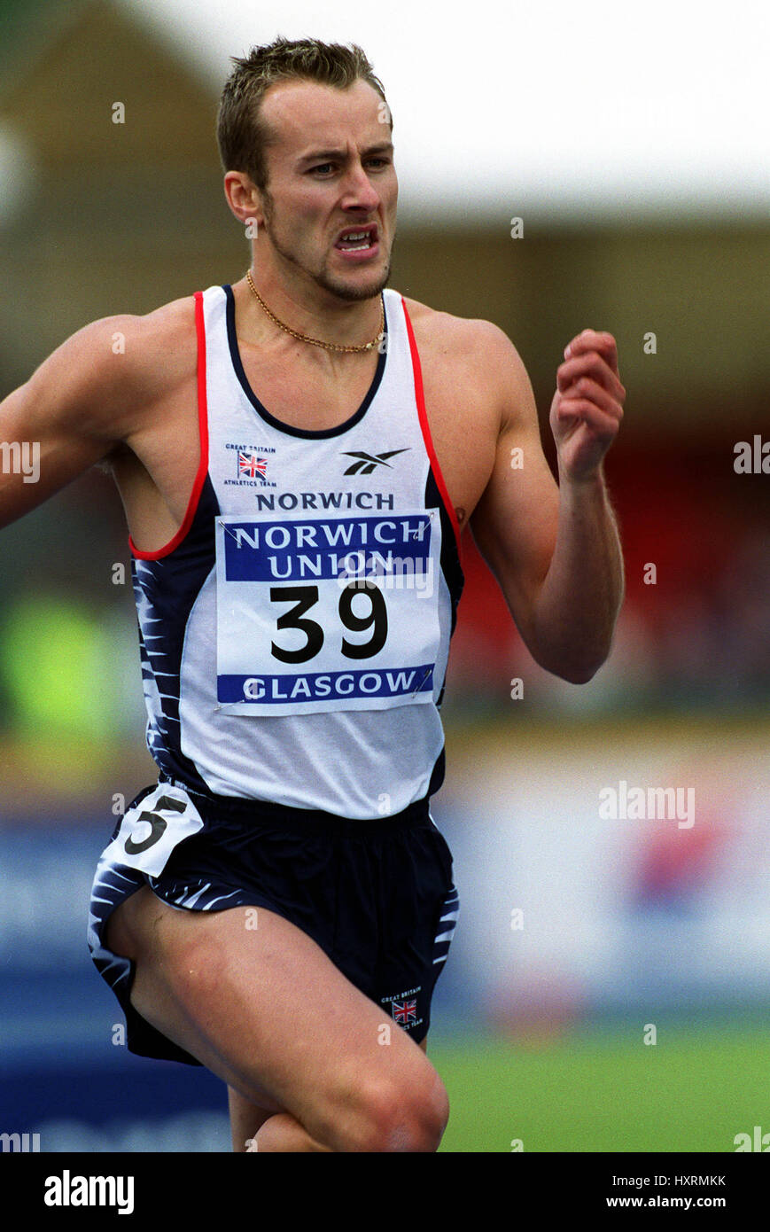 CHRIS RAWLINSON 400 METRE HURDLES SCOTSTOUN STADIUM GLASGOW SCOTLAND 02