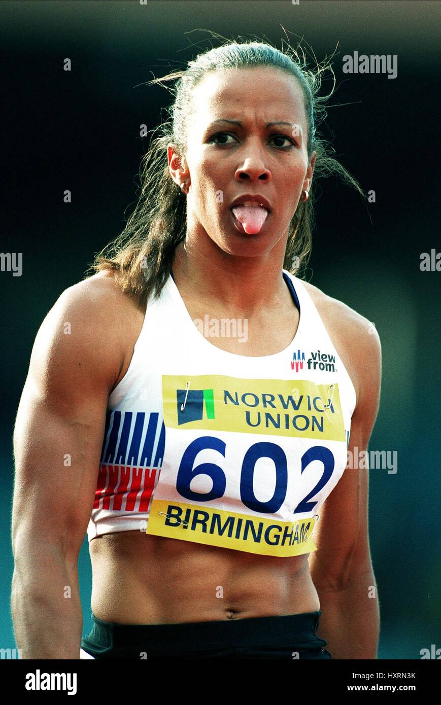 KELLY HOLMES 800 METRES ALEXANDER STADIUM BIRMINGHAM ENGLAND 14 July 2001 Stock Photo