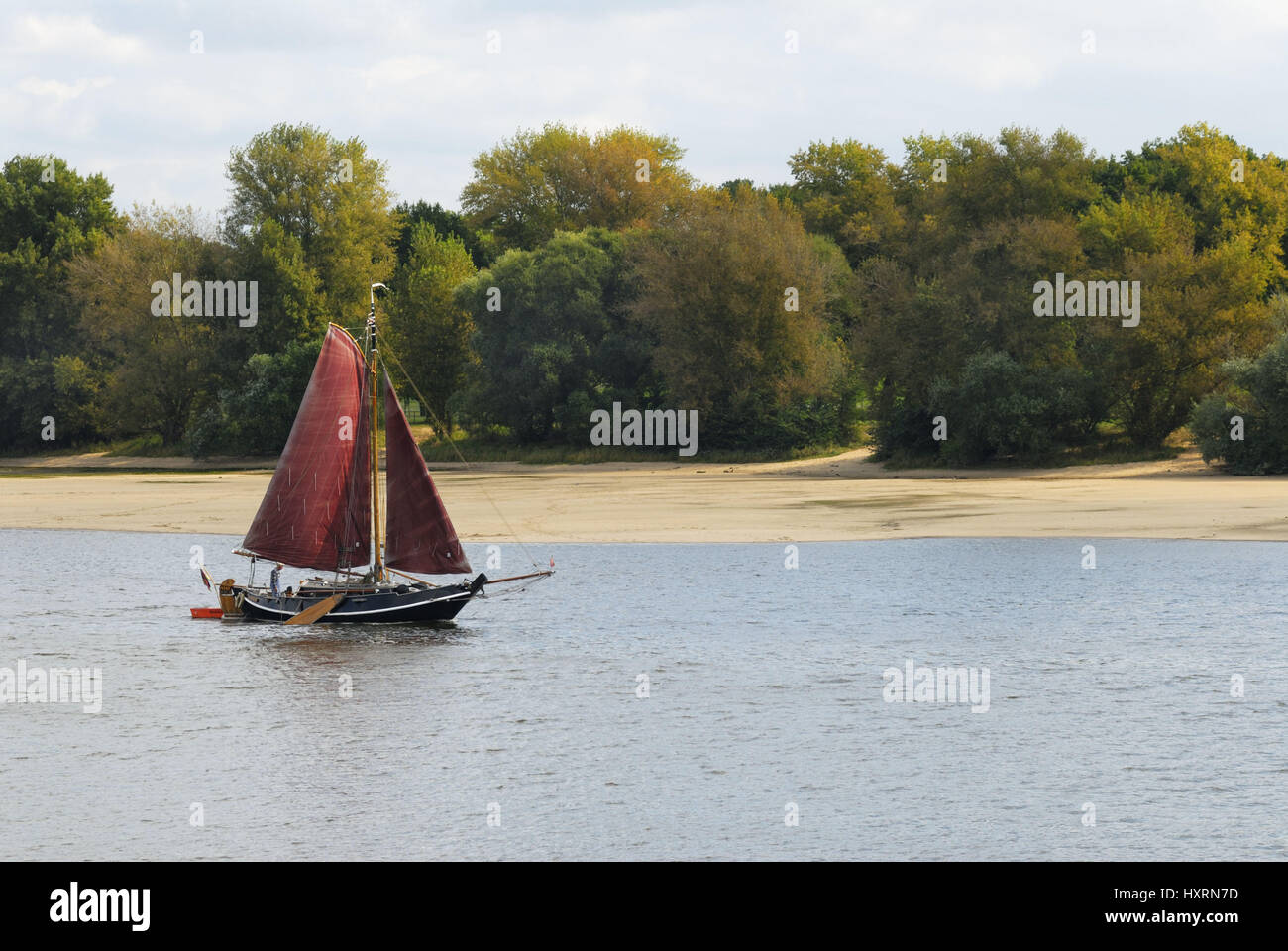 segelboot chartern elbe