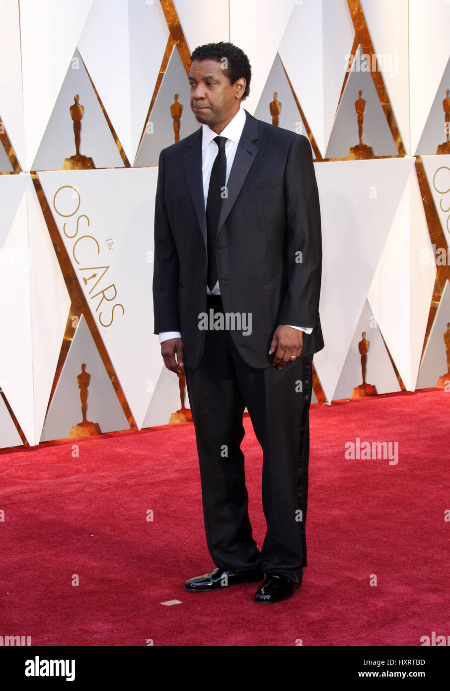 89th Annual Academy Awards held at the Dolby Theatre at the Hollywood & Highland Center  Featuring: Denzel Washington Where: Los Angeles, California, United States When: 26 Feb 2017 Stock Photo