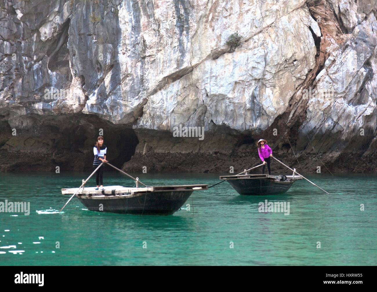 Sampans High Resolution Stock Photography and Images - Alamy