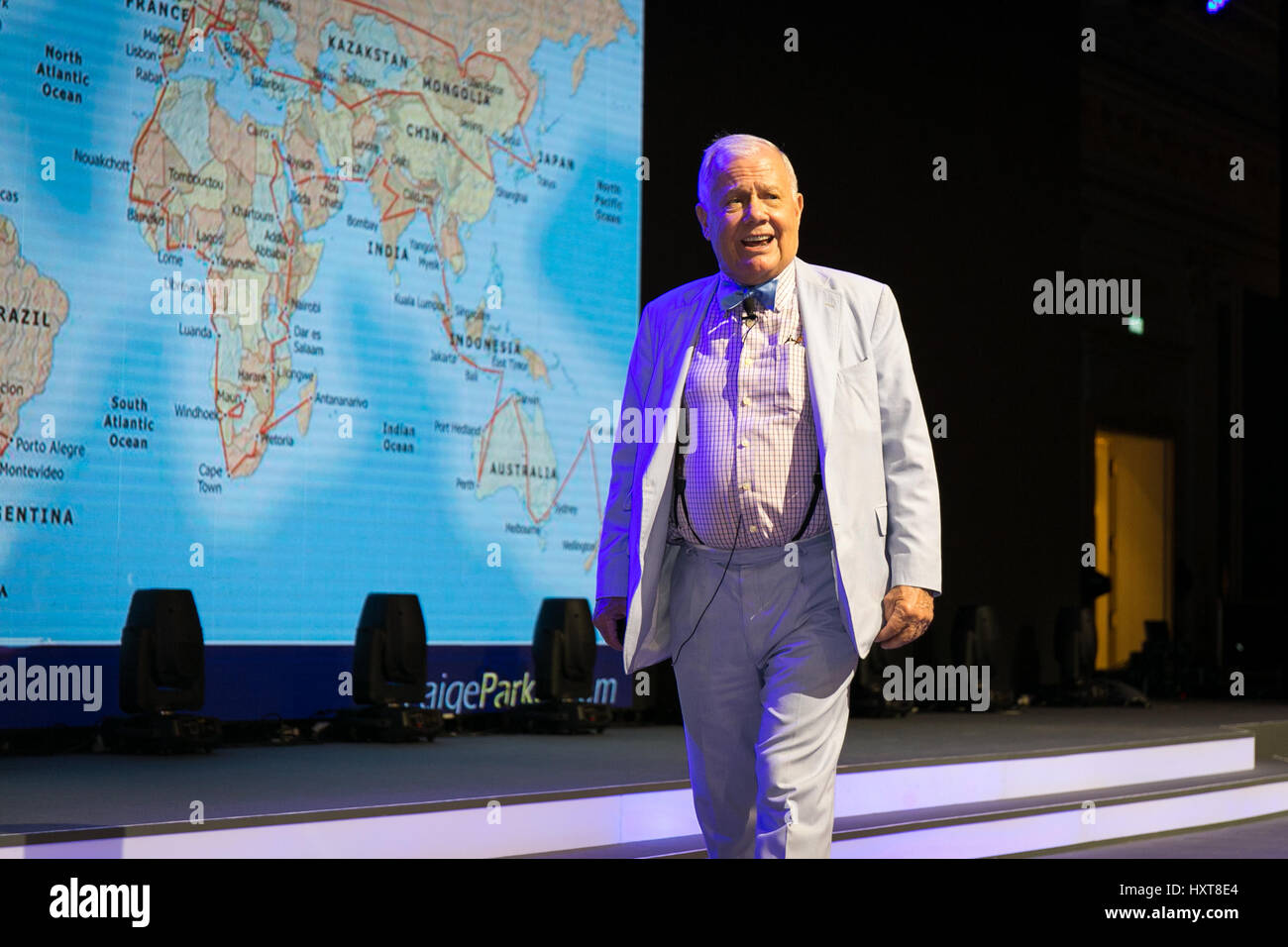 Jim rogers hi-res stock photography and images - Alamy