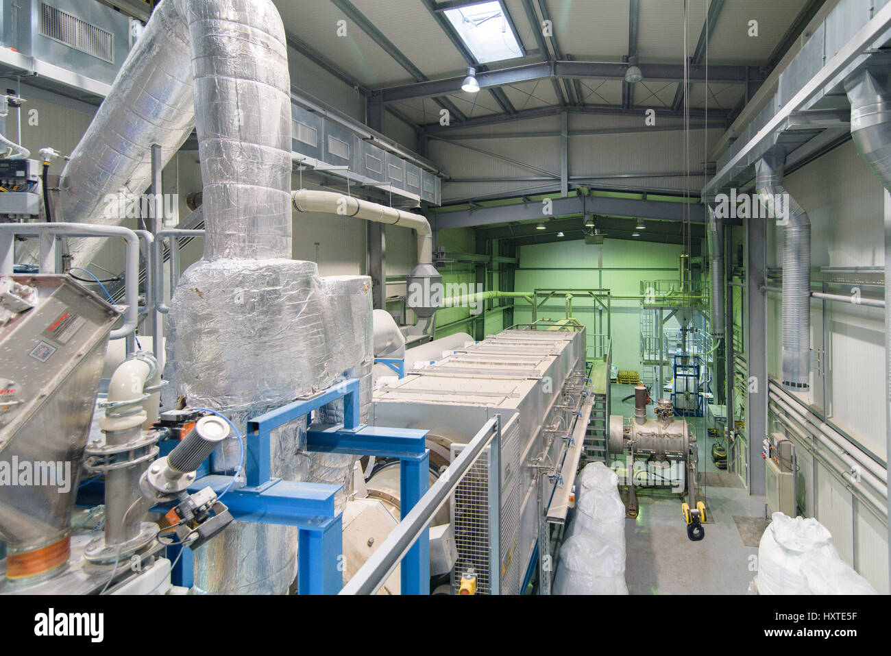 Weimar, Germany. 30th Mar, 2017. A rotary kiln seen in a facility of