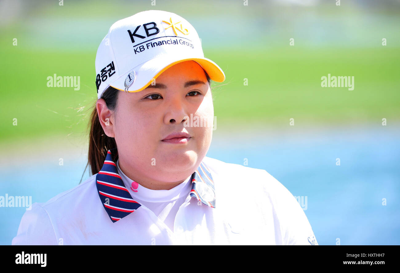 30 March, 2017: Inbee Park of Korea on the 185th hole during the first round of the ANA Inspiration at the Dinah Shore Tournament Course at Mission Hills Country Club in Rancho Mirage, CaliforniaCalifornia John Green/CSM Stock Photo