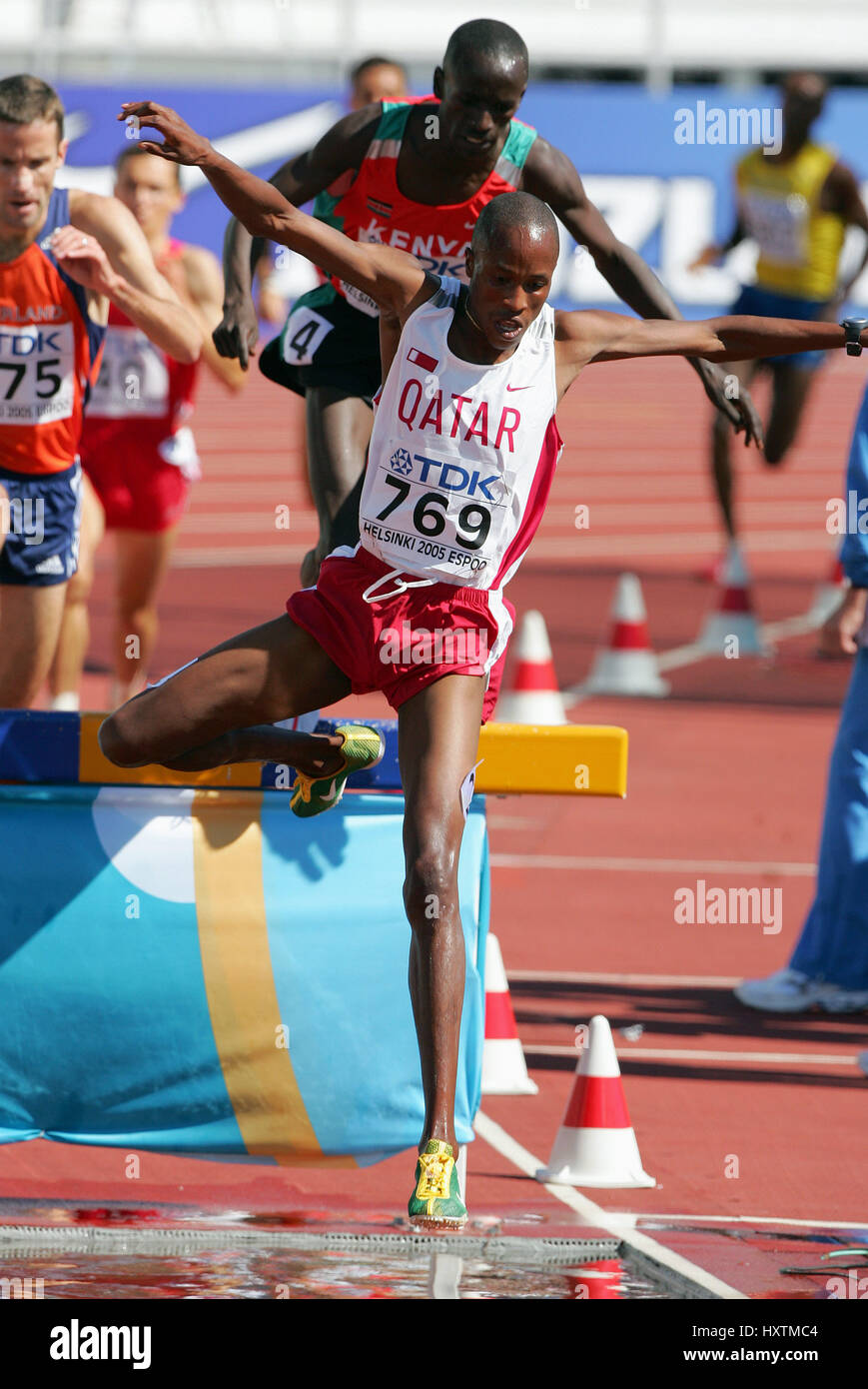 SAIF SAAEED SHAHEEN 3000 METRES STEEPLECHASE OLYMPIC STADIUM HELSINKI FINLAND 07 August 2005 Stock Photo