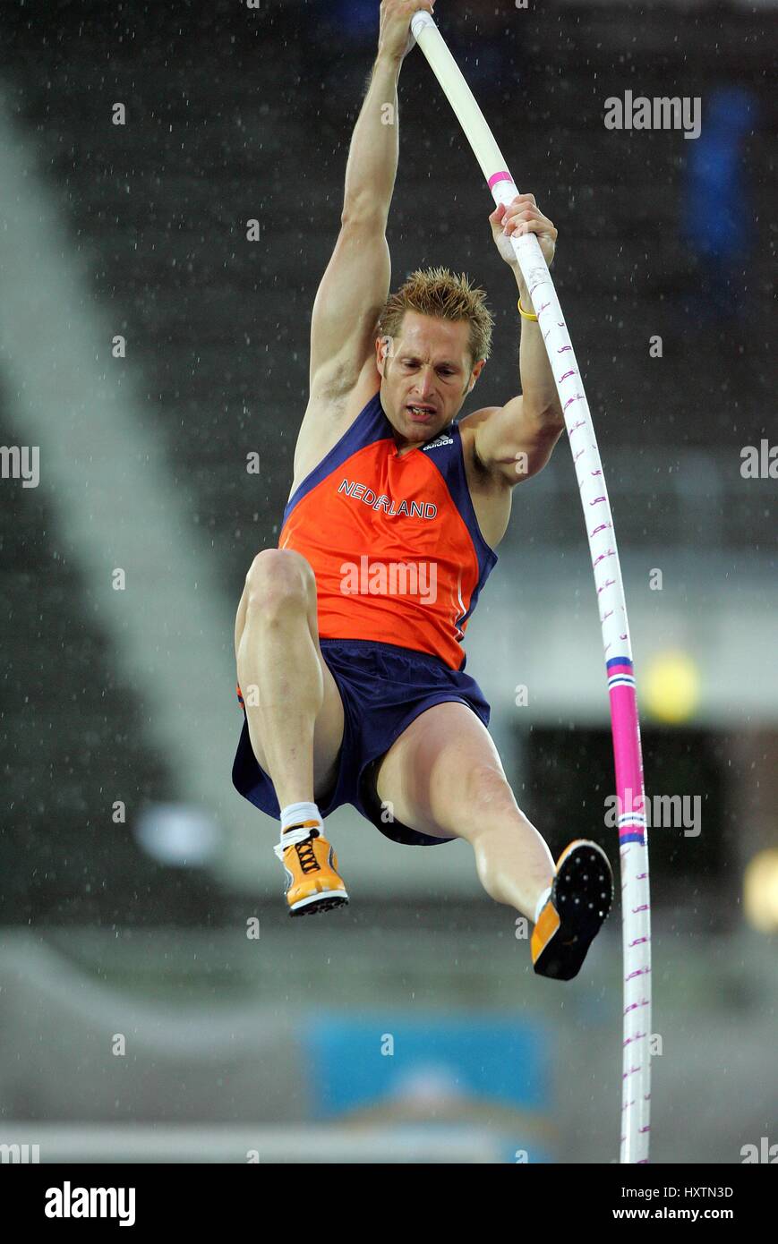 Netherlands pole vault hires stock photography and images Alamy