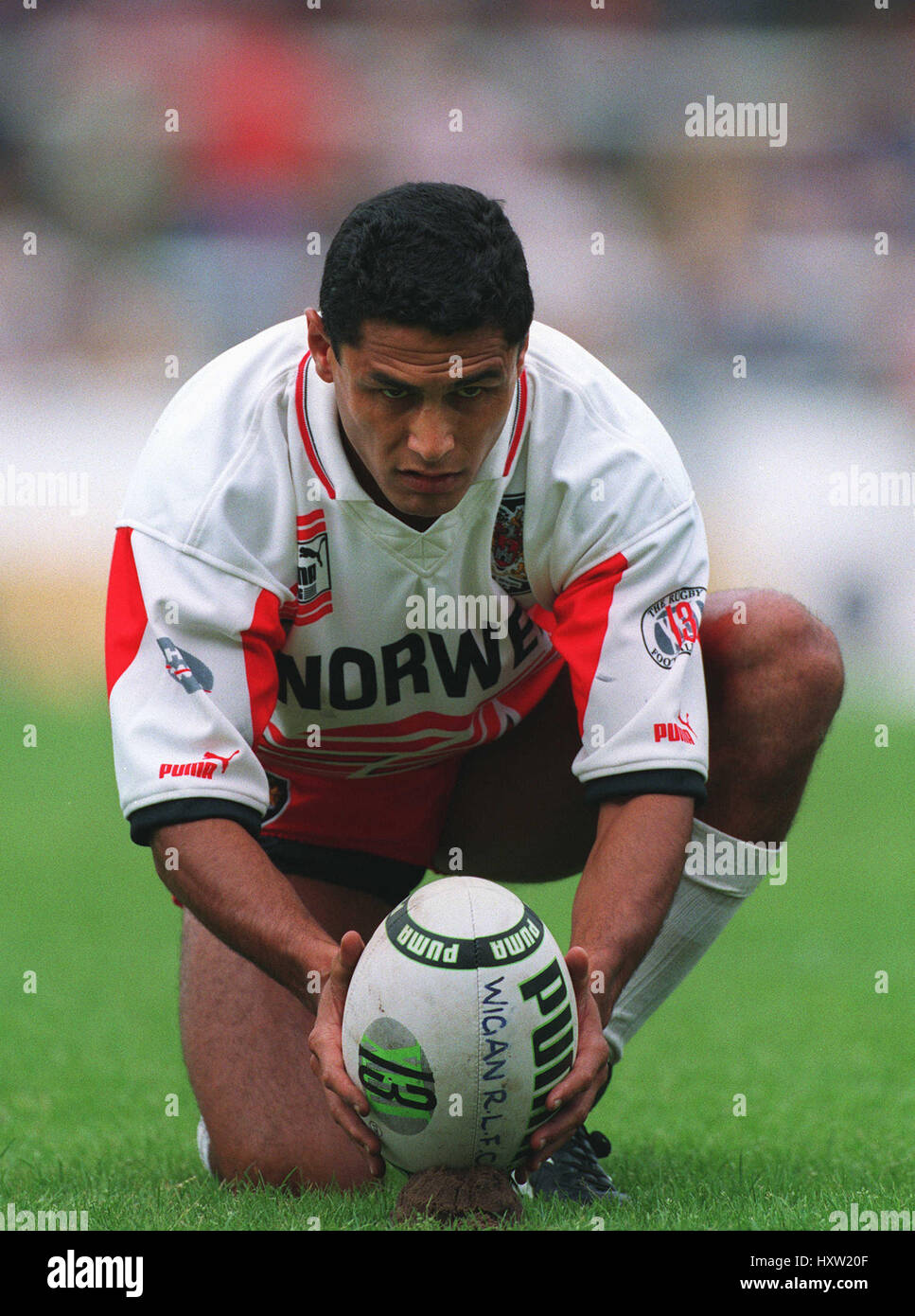 Frano Botica Rugby Rugby league wigan 1994 hi-res stock photography and images - Alamy