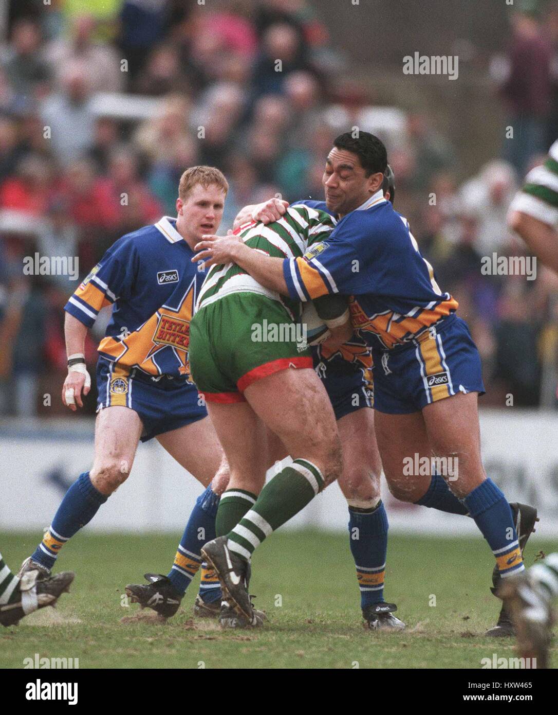 CHAMBERS SHULTZ & MANN LEEDS V WARRINGTON 02 April 1996 Stock Photo - Alamy