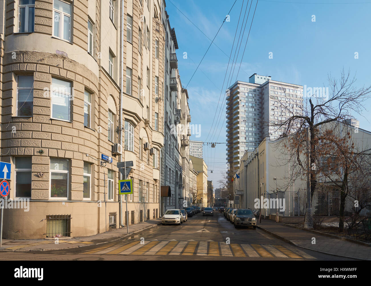 Малая молчановка лермонтов. Большая молчановка, 12, стр. Москва ул большая молчановка д. Малая молчановка 4. Малая молчановка, дом 4, москва.