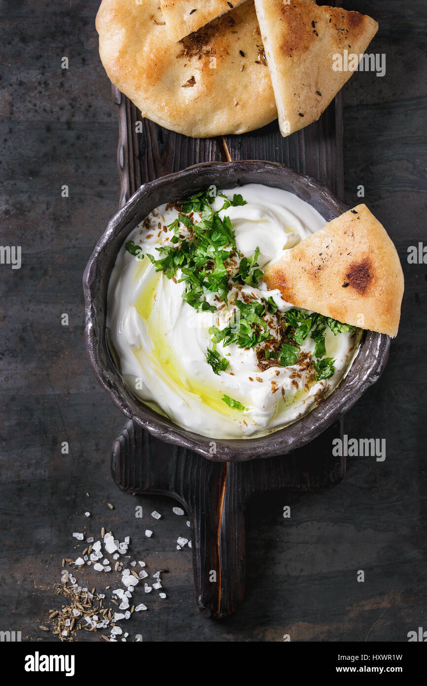 labneh fresh lebanese cream cheese dip Stock Photo Alamy