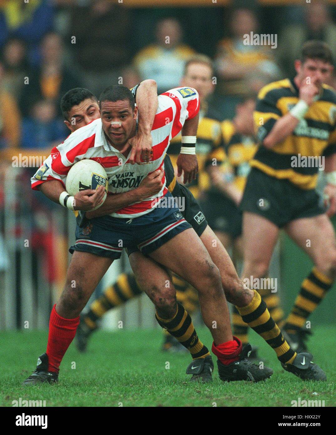 Frano Botica Rugby ABE BELLE FRANO BOTICA CASTLEFORD V OLDHAM BEARS RL 22 April 1996 Stock ...