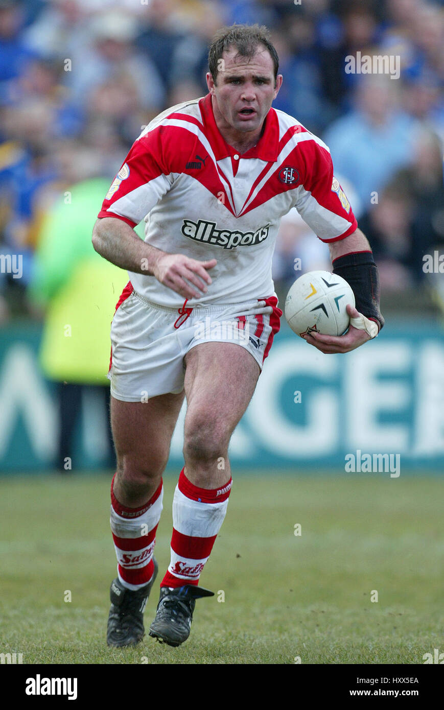 CHRIS JOYNT ST. HELENS RLFC KNOWSLEY ROAD ST.HELENS 13 March 2004 Stock Photo