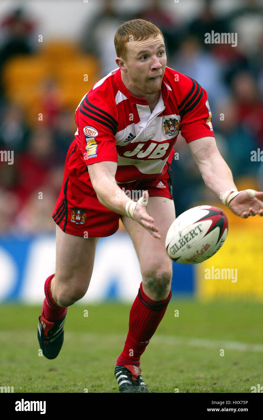 KRIS RADLINSKI WIGAN WARROIRS 14 April 2002 Stock Photo Alamy