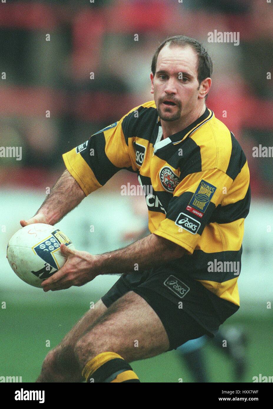 ADRIAN VOWLES CASTLEFORD TIGERS RLFC 16 March 1997 Stock Photo