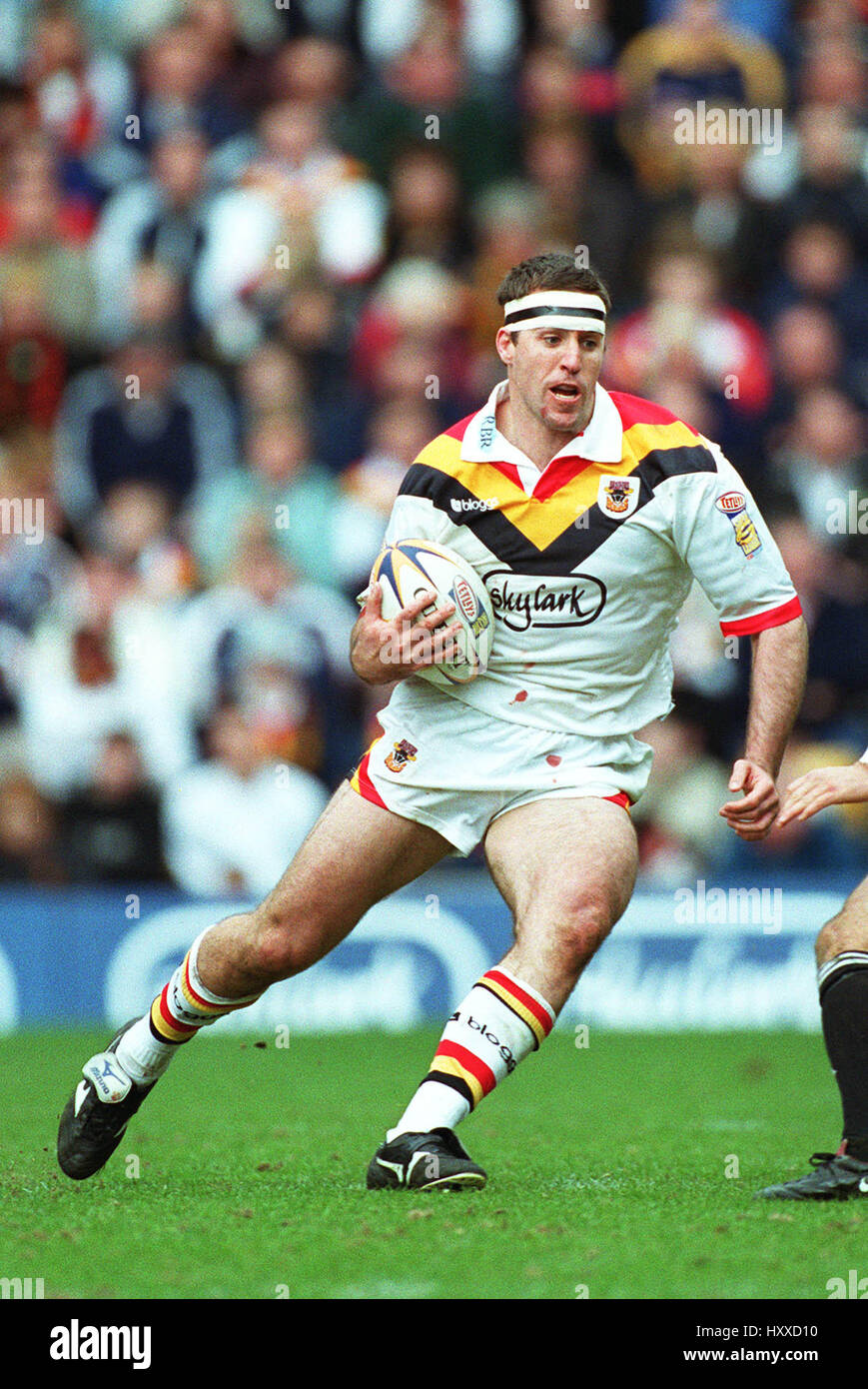 DANIEL GARTNER BRADFORD BULLS RLFC 13 April 2001 Stock Photo Alamy