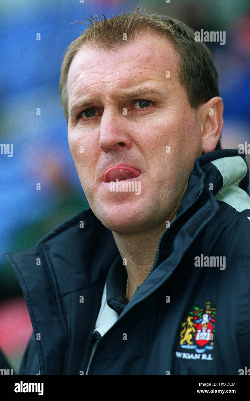 STUART RAPER WIGAN WARRIORS RLFC COACH WIGAN WIGAN 09 February 2002 ...