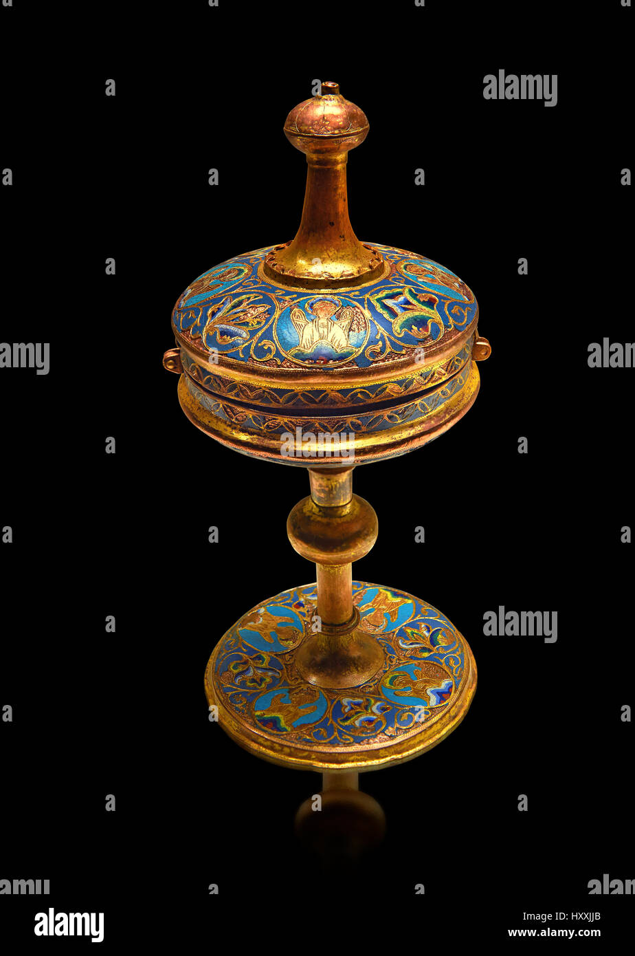 Limoges Gothic goblet cup, circa 12201240. Copper engraved with an