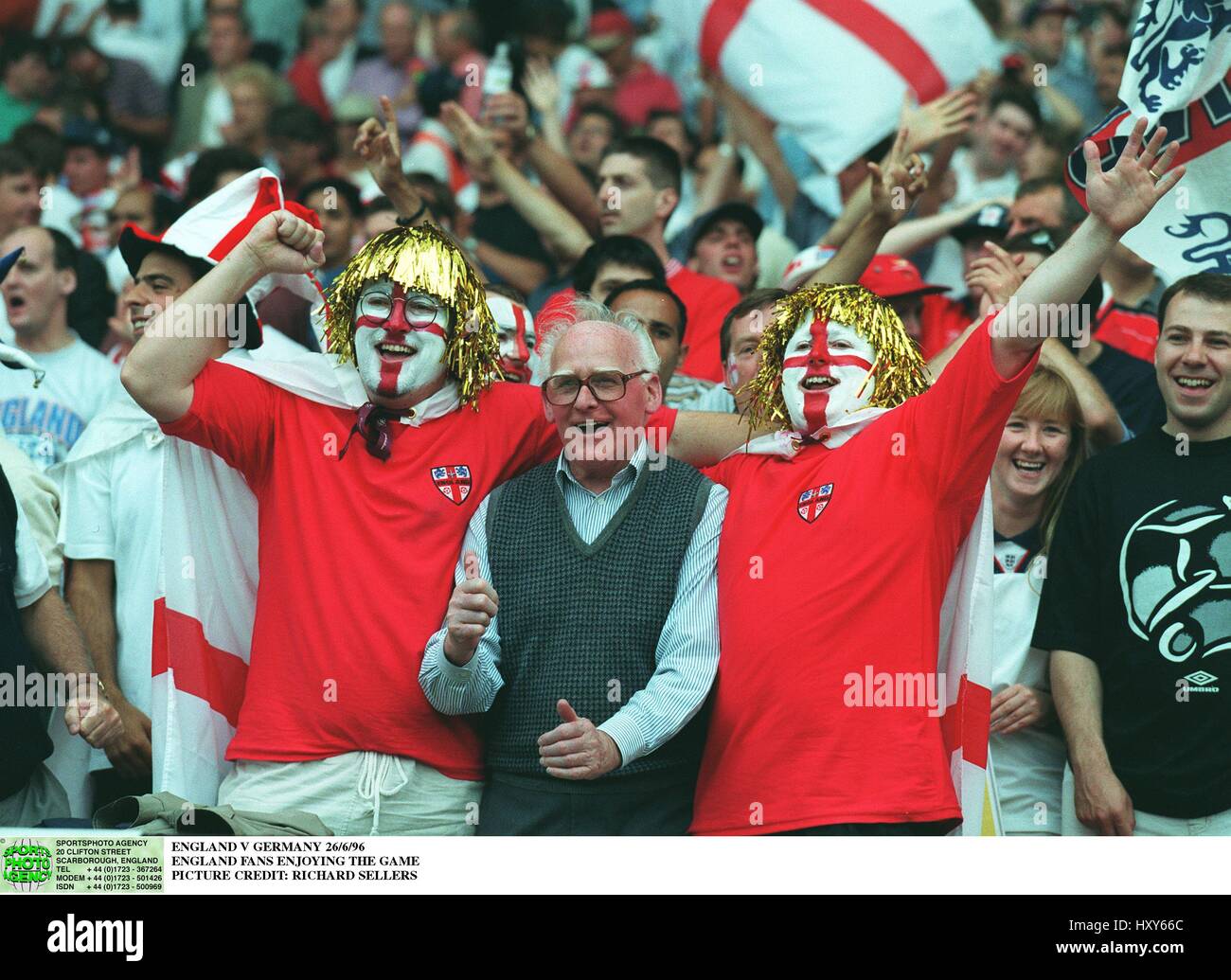 ENGLAND FANS AT WEMBLEY EURO 96 27 June 1996 Stock Photo