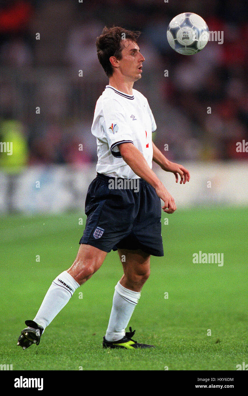 GARY NEVILLE ENGLAND & MANCHESTER UNITED FC 12 June 2000 Stock