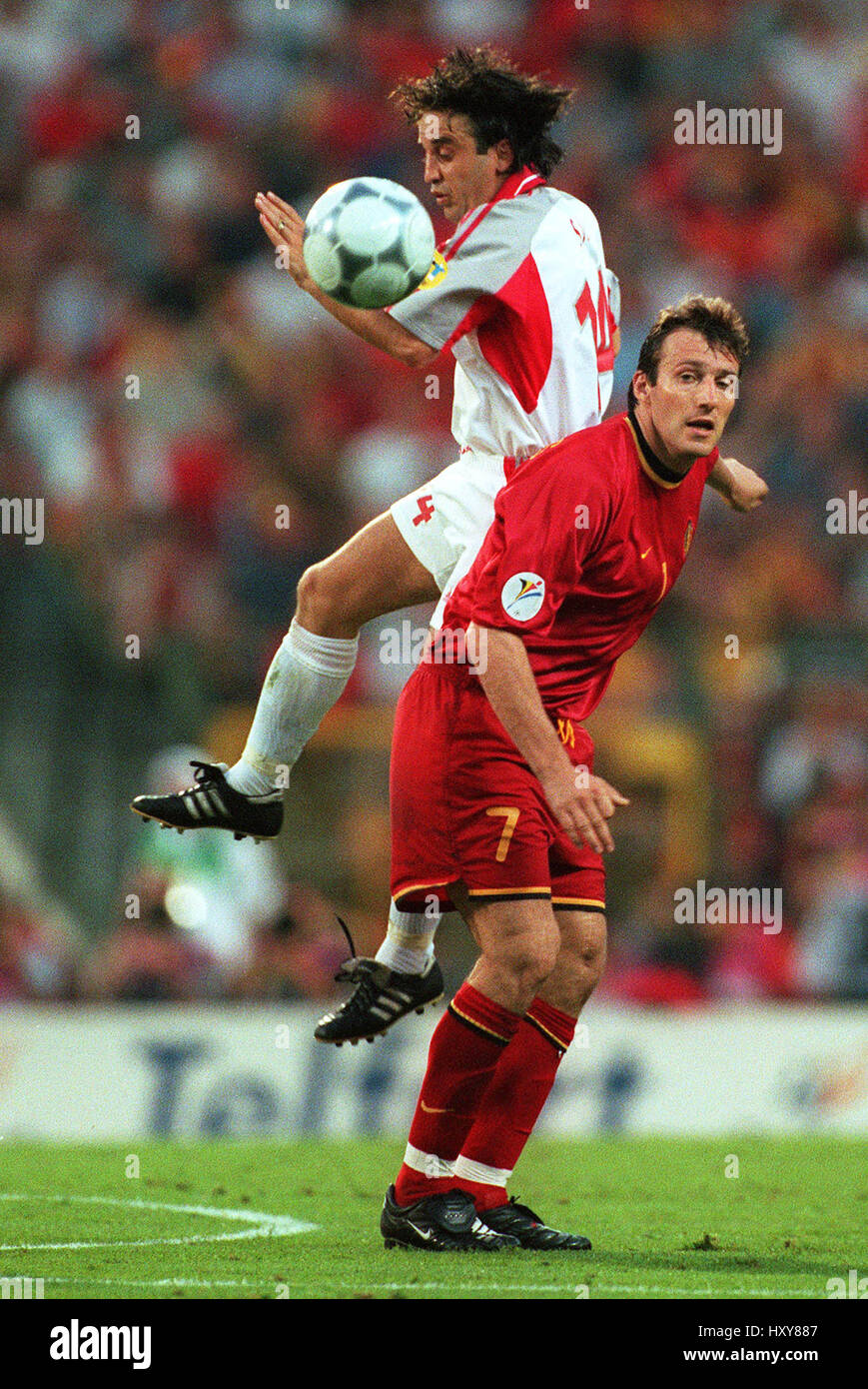 MARC WILMOTS & KAYA SUAT TURKEY V BELGIUM BRUSSELS EURO 2000 19 June 2000 Stock Photo