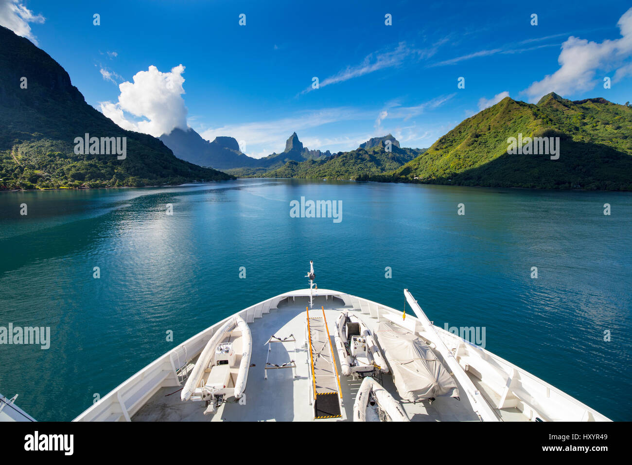 Paul Gauguin Cruise Ship, Opunohu Bay, Moorea, French Polynesia Stock Photo