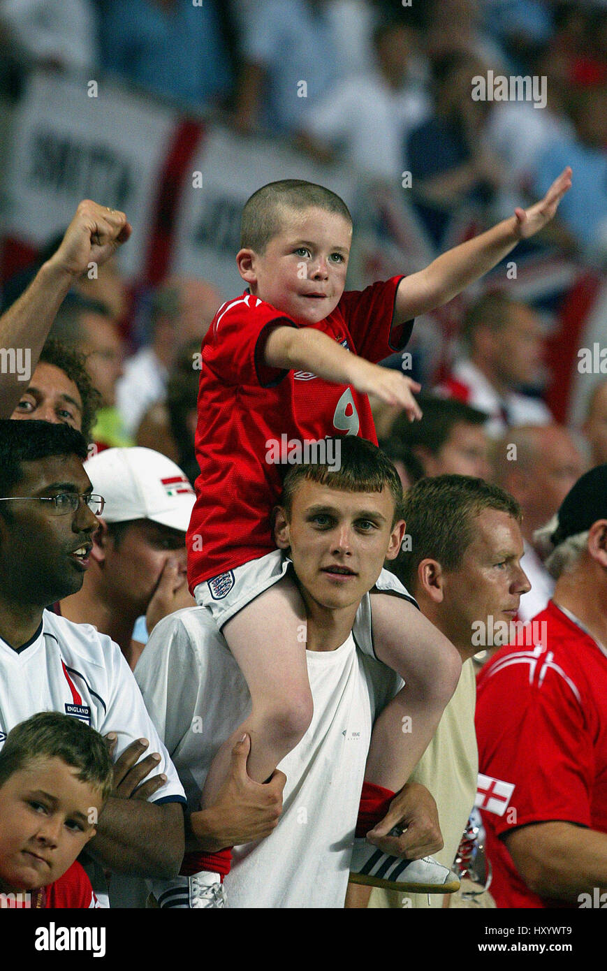 Euro 2004 england fans hi-res stock photography and images - Alamy