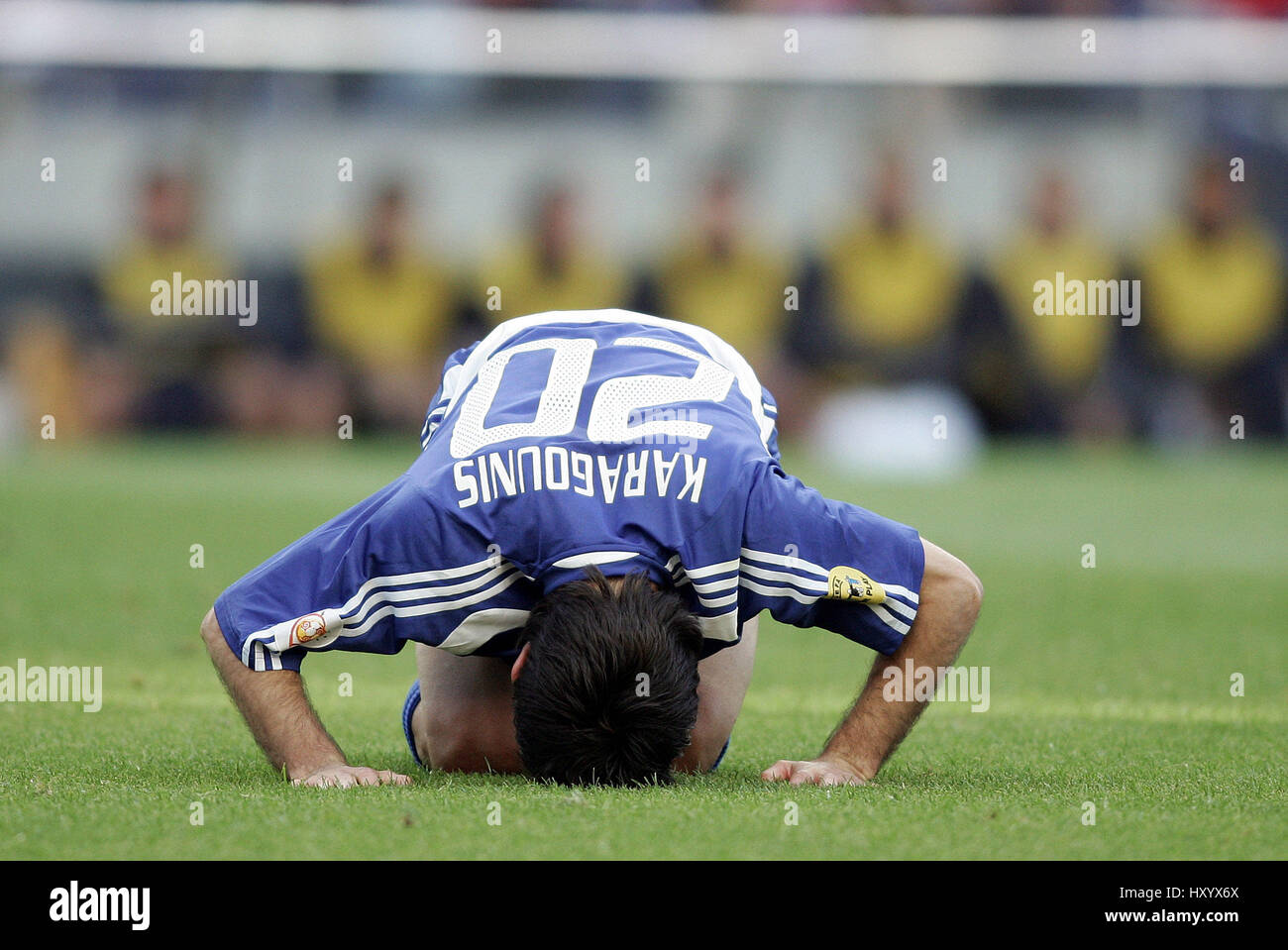 GEORGIOS KARAGOUNIS GREECE DRAGO STADIUM PORTO PORTUGAL 01 July 2004 Stock Photo