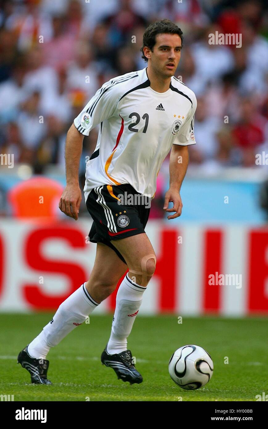 CHRISTOPH METZELDER GERMANY & BORUSSIA DORTMUND WORLD CUP MUNICH GERMANY 09  June 2006 Stock Photo - Alamy