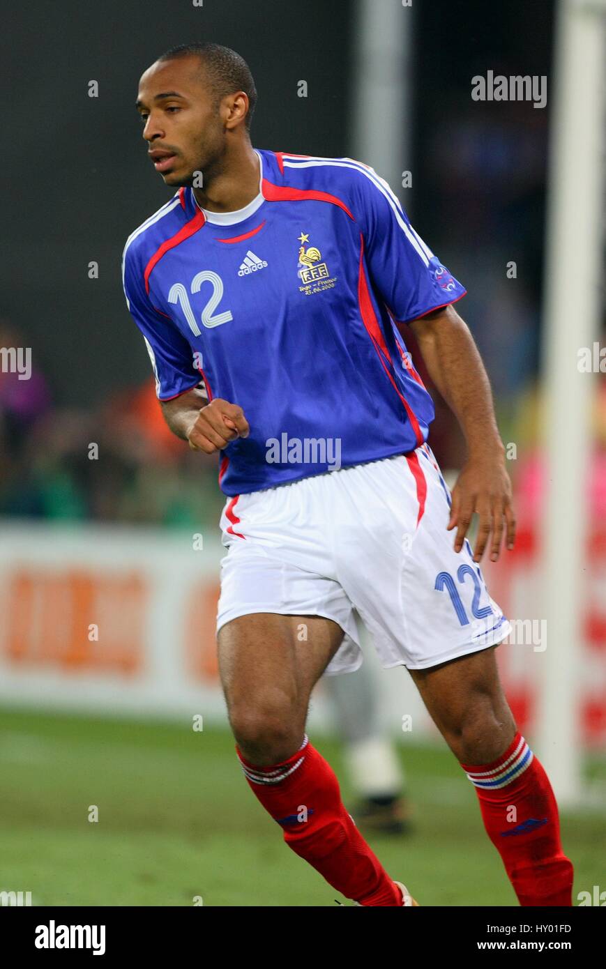 THIERRY HENRY FRANCE & ARSENAL FC WORLD CUP RHEIN ENERGIE STADIUM