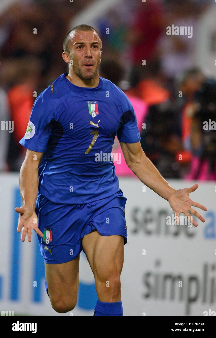 ALESSANDRO DEL PIERO GERMANY V ITALY WORLD CUP DORTMUND GERMANY 04 July 2006 Stock Photo